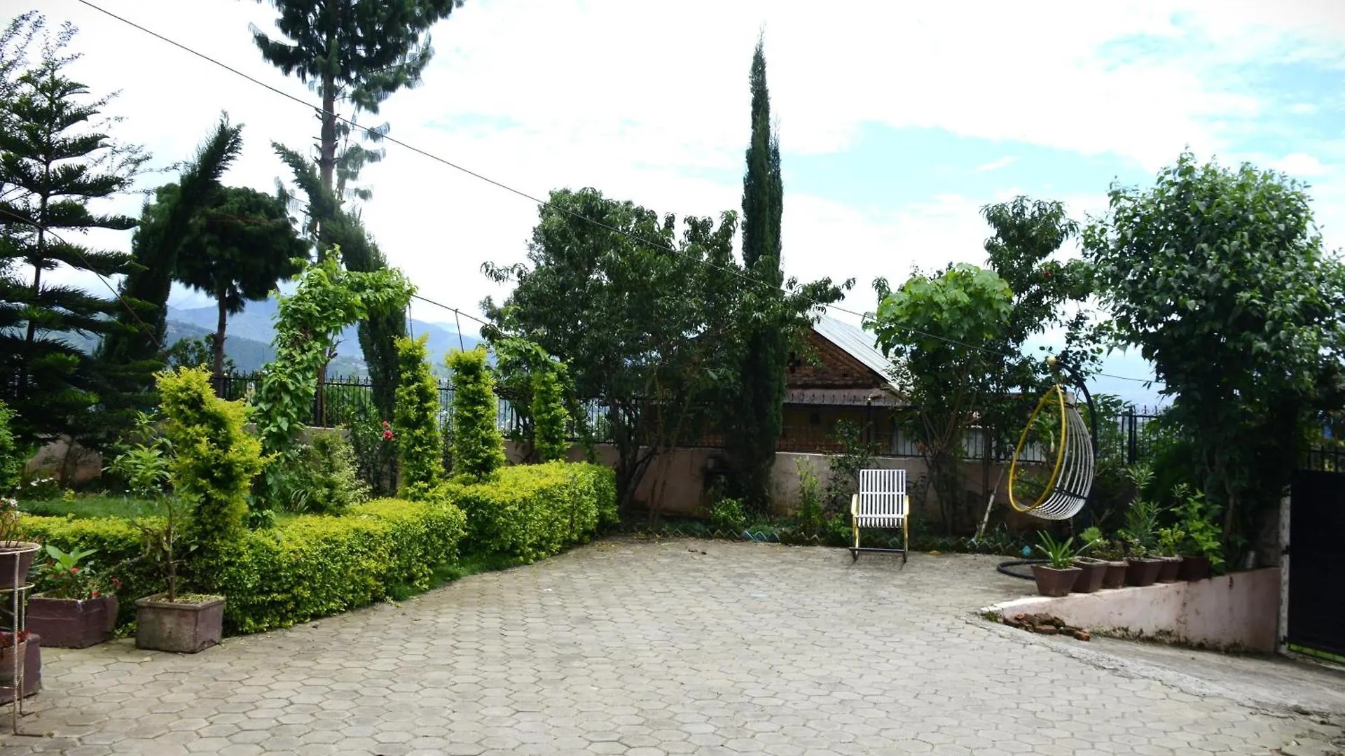 別荘 カトマンズ Beautiful House And Gardenヴィラ ネパール